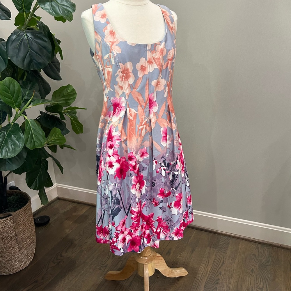 Floral Sleeveless Dress - Multicolor